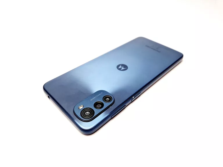 TELEFON MOTOROLA MOTO E 32S KOMPLET