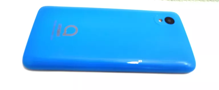 TELEFON ALCATEL1 KOMPLET