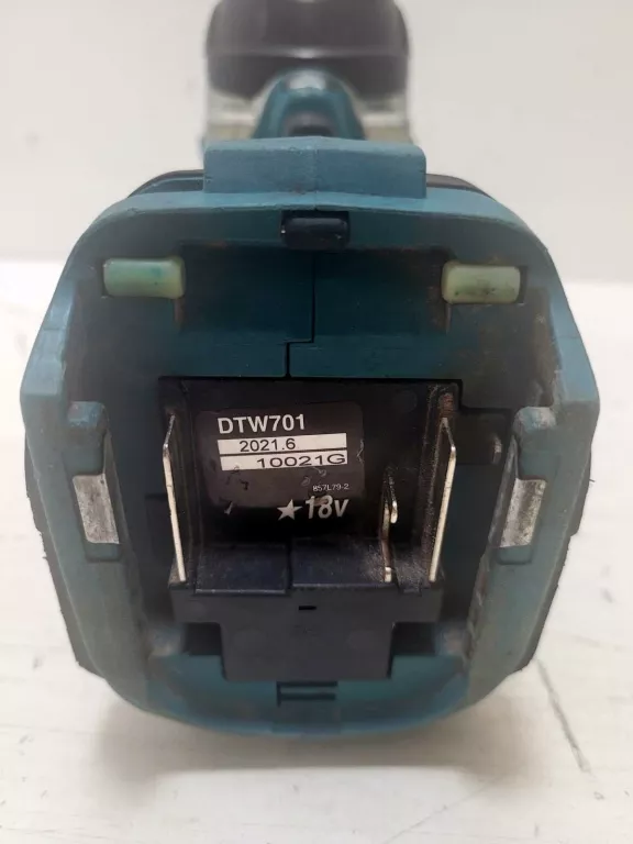 KLUCZ UDAROWY MAKITA DTW701 + 1 BATERIA POLECAM!