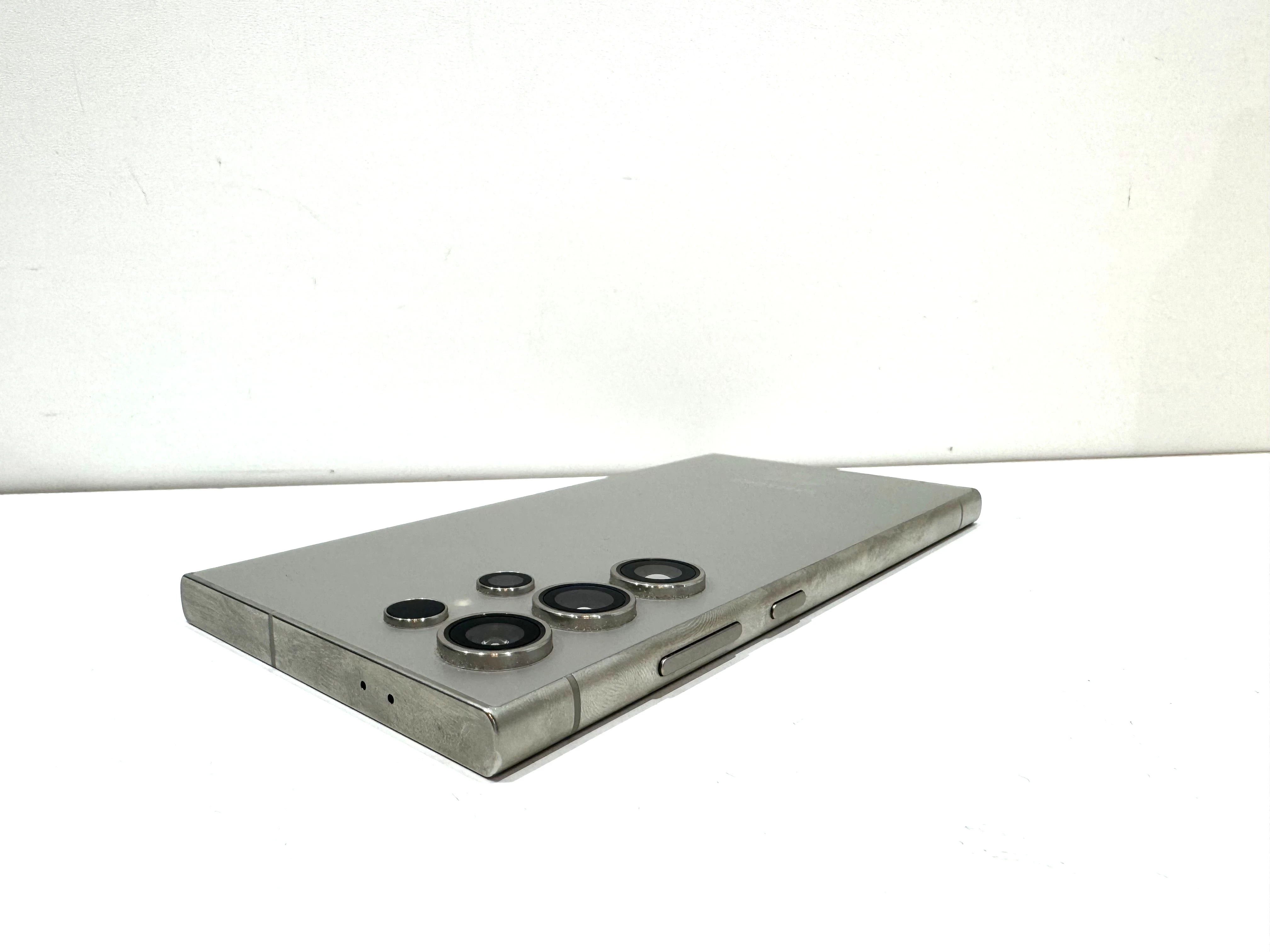 telefon-samsung-galaxy-s24-ultra-256gb-plus-kolor-127448-3