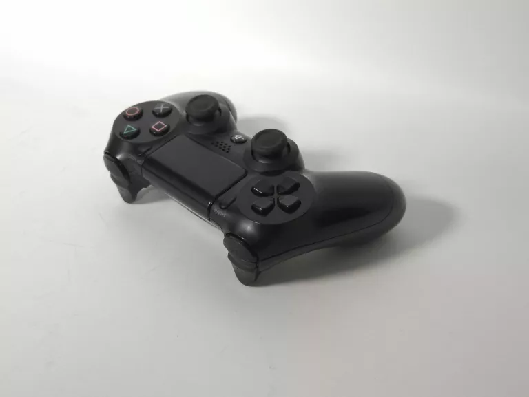KONSOLA SONY PLAYSTATION 4 500GB Z GRAMI