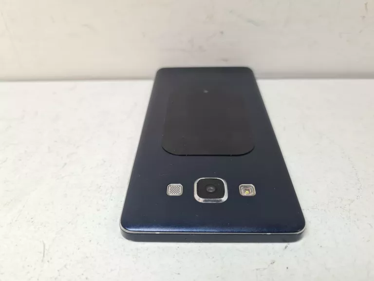 TELEFON SAMSUNG GALAXY A5