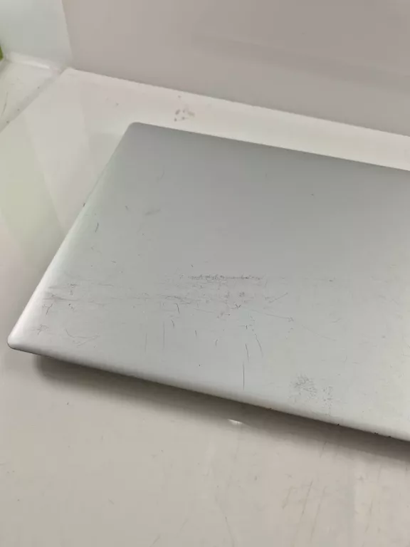 LAPTOP LENOVO IDEAPAD 100S-14IBR 4GB RAM/ 64 GB / INTEL INSIDE