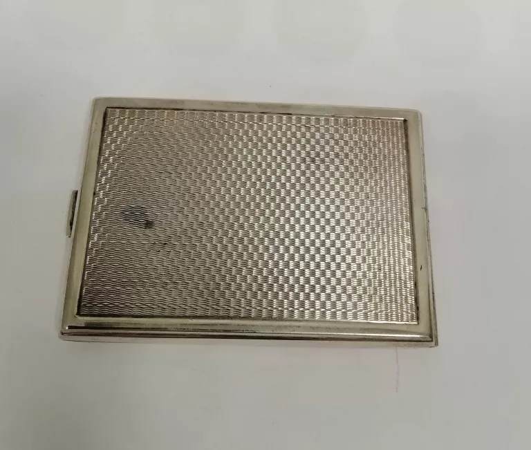 SREBRNA PAPIEROŚNICA 153,29 G 800