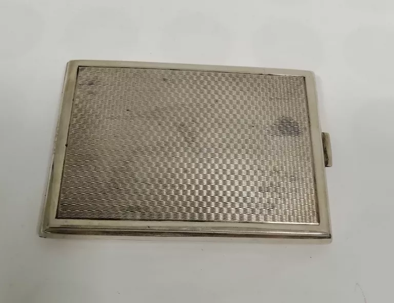 SREBRNA PAPIEROŚNICA 153,29 G 800