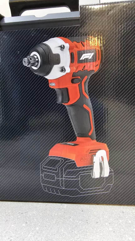 klucz-udarowy-formula-1-iw300-300nm-20v-nasadki-od-lombard-trzebnica-stan-11323-2