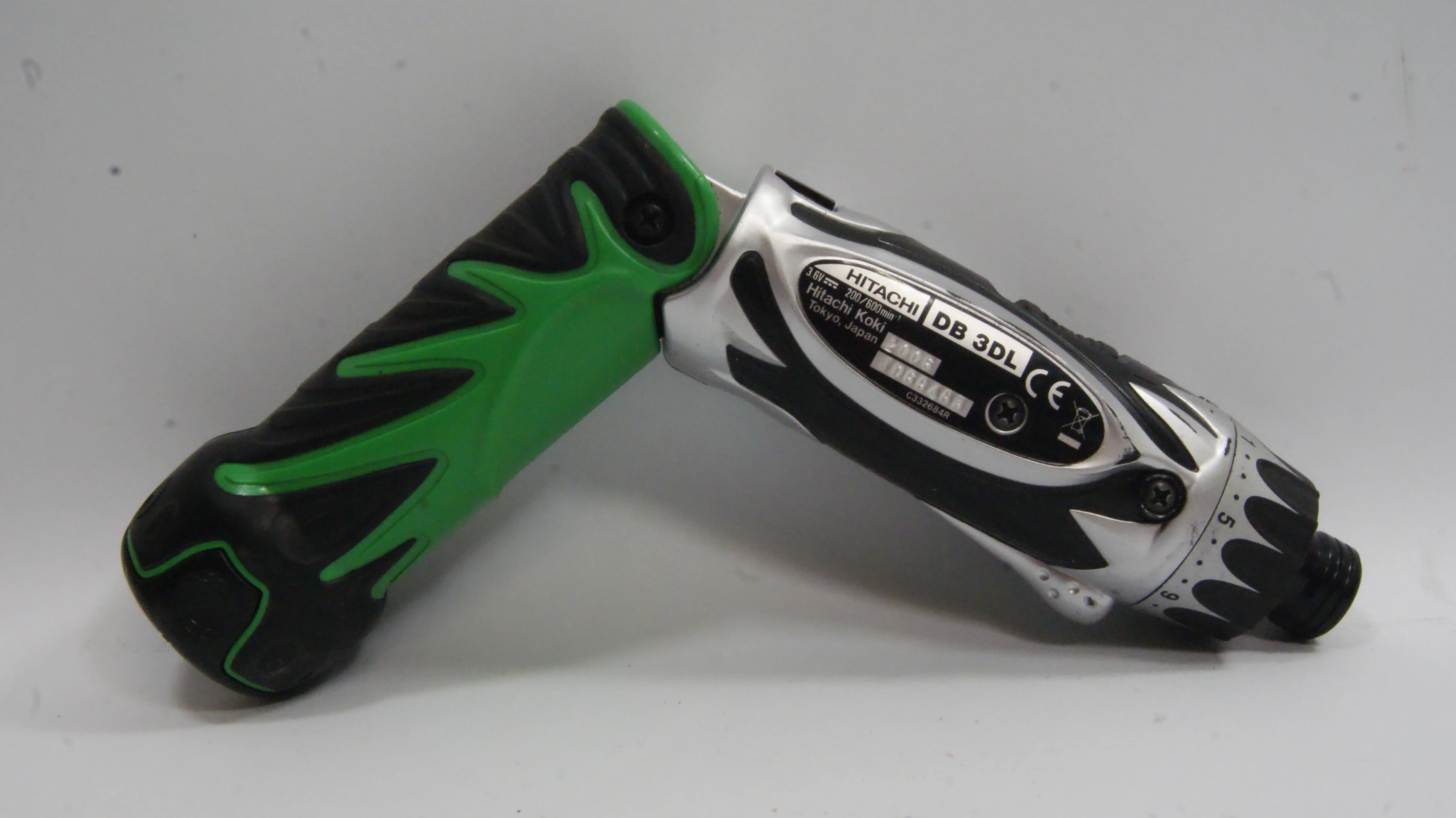 wkretarka-hitachi-db3dl-2-aq-ladowarka-walzika-komplet-typ-akumulatora-129634-2