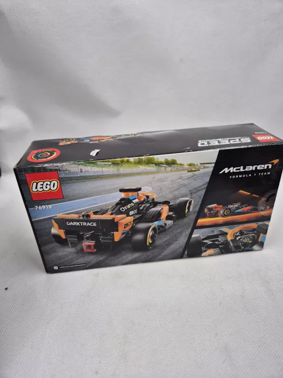 LEGO 76919 SPEED CHAMPIONS SAMOCHÓD WYŚCIGOWY MCLAREN FORMULA 1 WERSJA 202