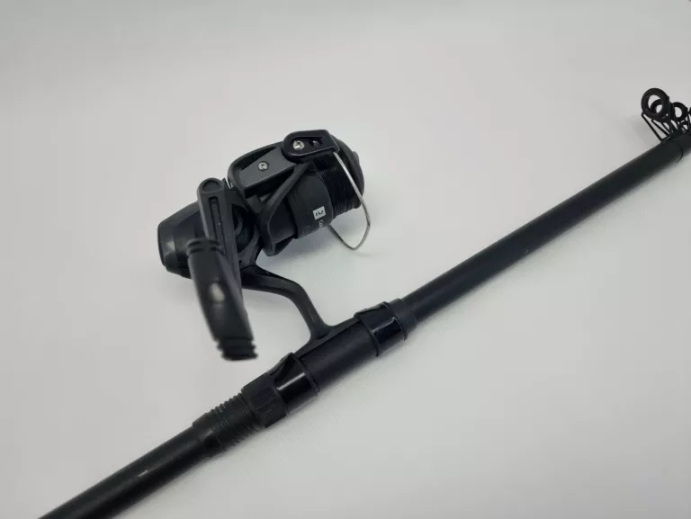 ZESTAW WĘDKARSKI CAPERLAN XTREM100