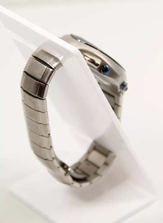 ZEGAREK CITIZEN ECO DRIVE GN-4W-UL