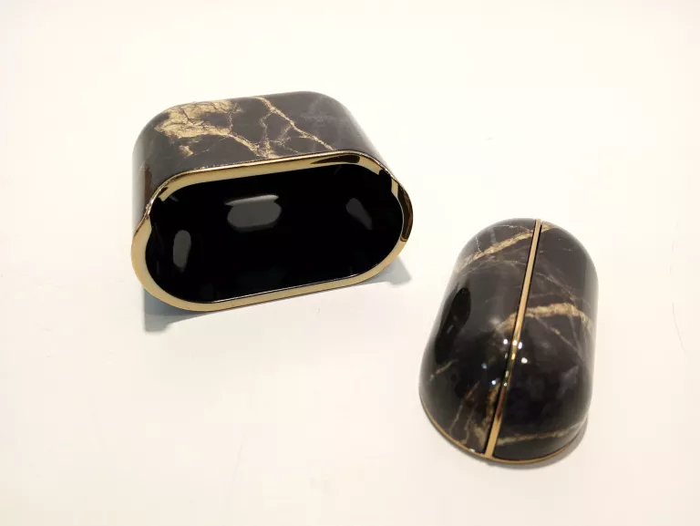 ETUI AIRPODS CASE 1 ST & 2 ND GEN IDEAL OF SWEDEN GOLDEN SMOKE MARBLE