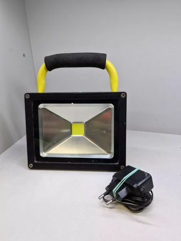 HALOGEN BUDOWLANY