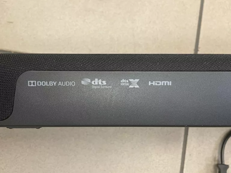 YAMAHA SR-B20A SOUNDBAR Z WIRTUALNYM DŹWIĘKIEM PRZESTRZENNYM 3D, WBUDOWANY