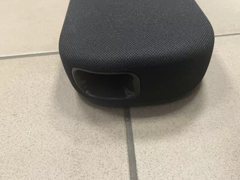YAMAHA SR-B20A SOUNDBAR Z WIRTUALNYM DŹWIĘKIEM PRZESTRZENNYM 3D, WBUDOWANY