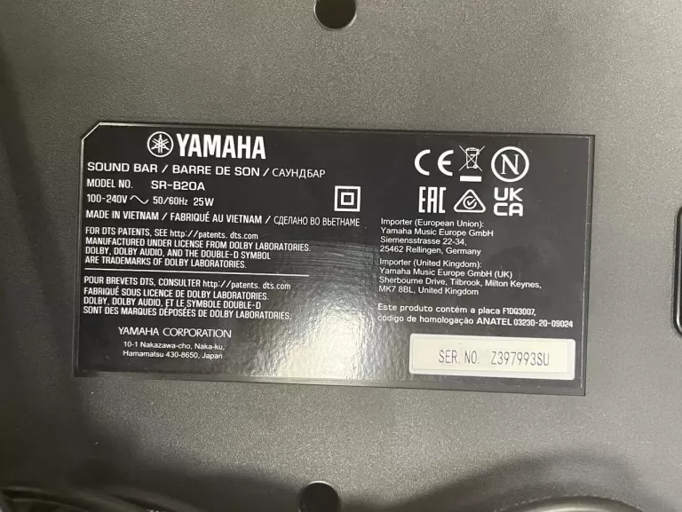 YAMAHA SR-B20A SOUNDBAR Z WIRTUALNYM DŹWIĘKIEM PRZESTRZENNYM 3D, WBUDOWANY