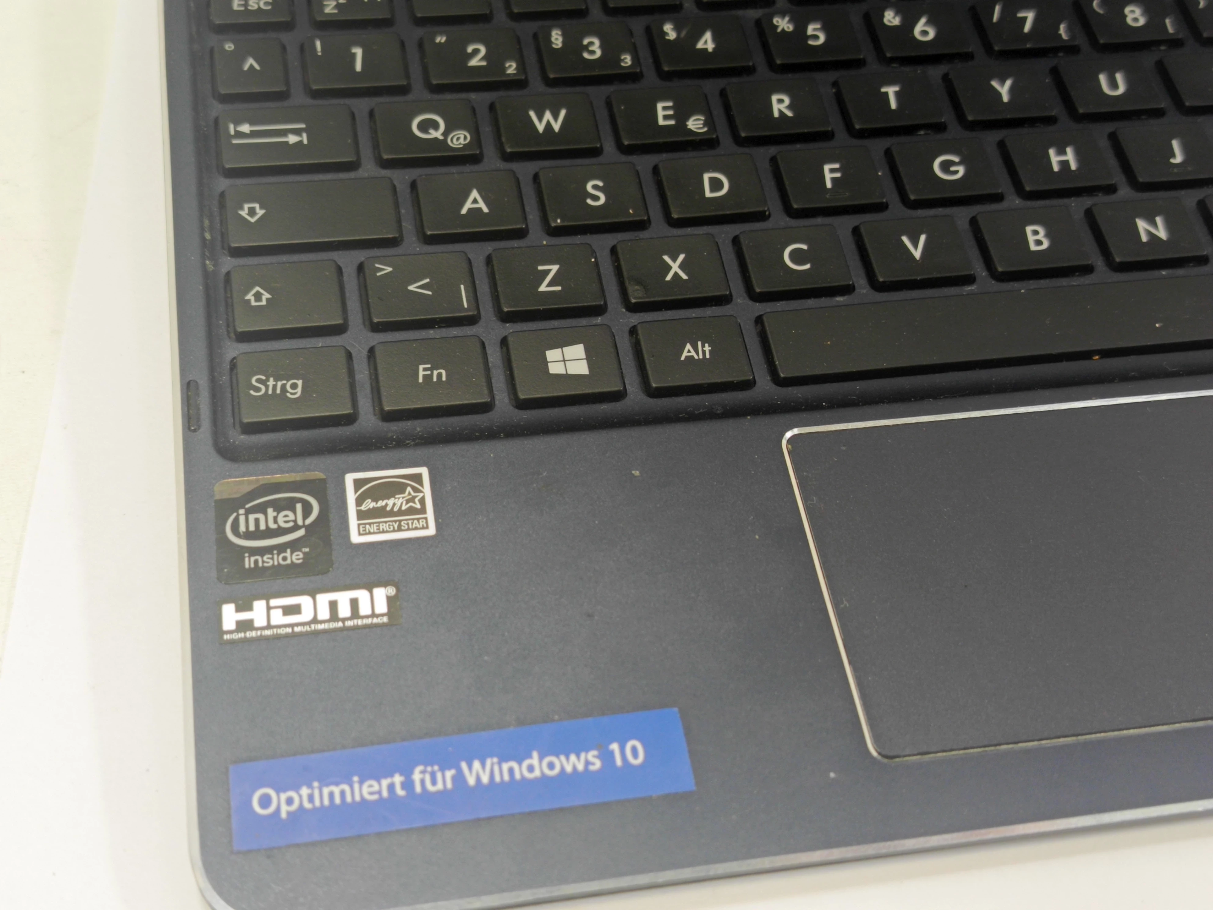 laptop-netbook-tablet-2-w-1-asus-t100chi-fg001b-stan-11323-2