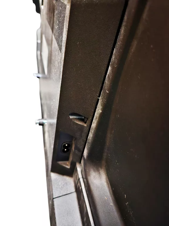 TELEWIZOR TCL 55P735 55" KOMPLET [BRAK NÓŻEK]