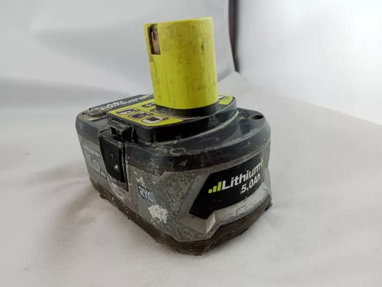 KLUCZ UDAROWY RYOBI R18IW3 + AKUMULATOR 5AH