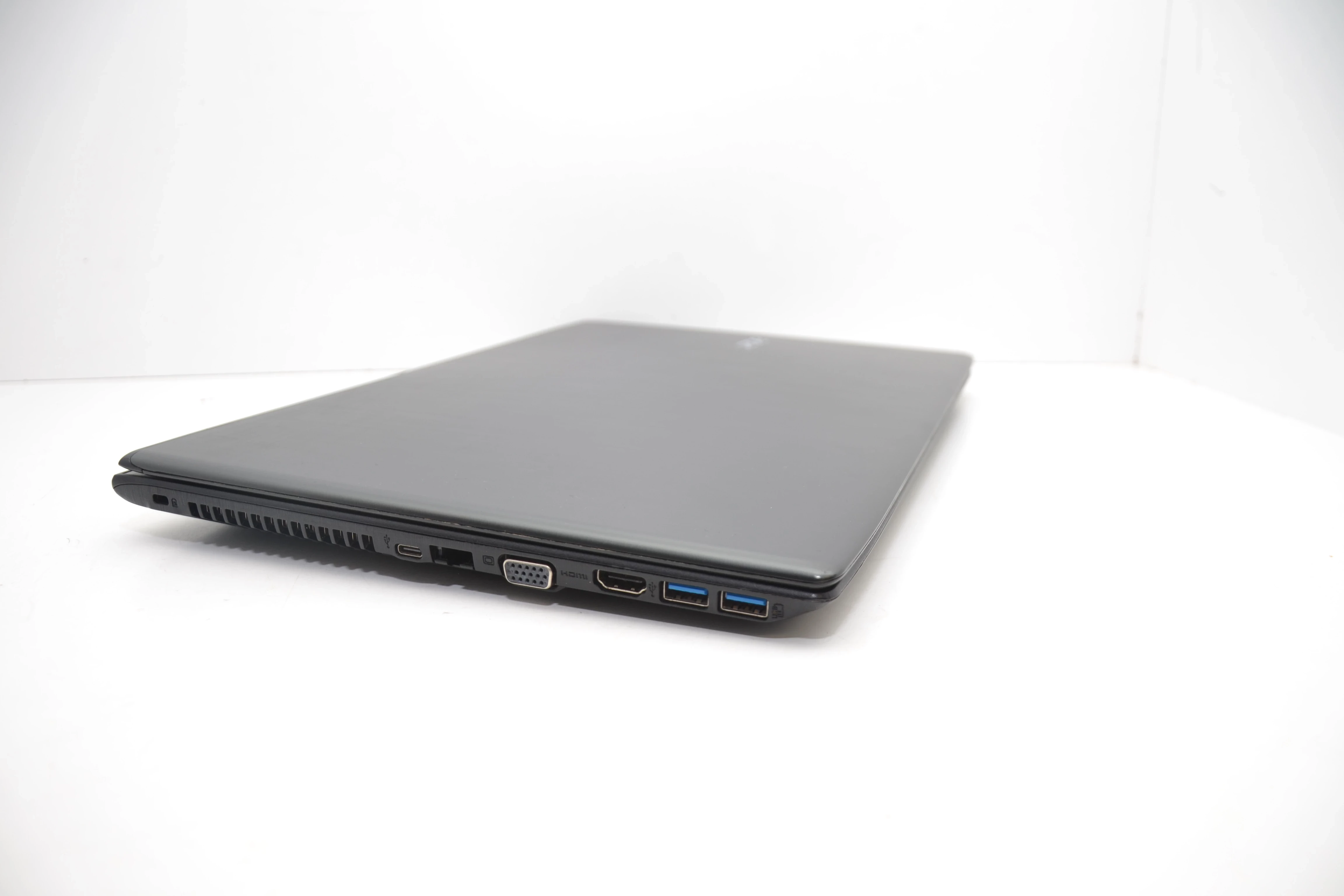 laptop-acer-aspire-e-15-e5-575g-54zl-wielkosc-pamieci-ram-200941-2185