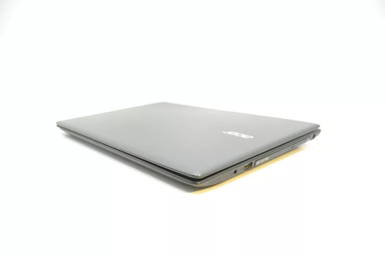 laptop-acer-aspire-e-15-e5-575g-54zl-przekatna-ekranu-1560