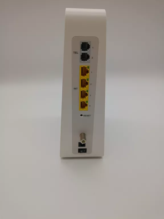 ROUTER CBN CH7465LG-LC KOMPLET/WARTO!