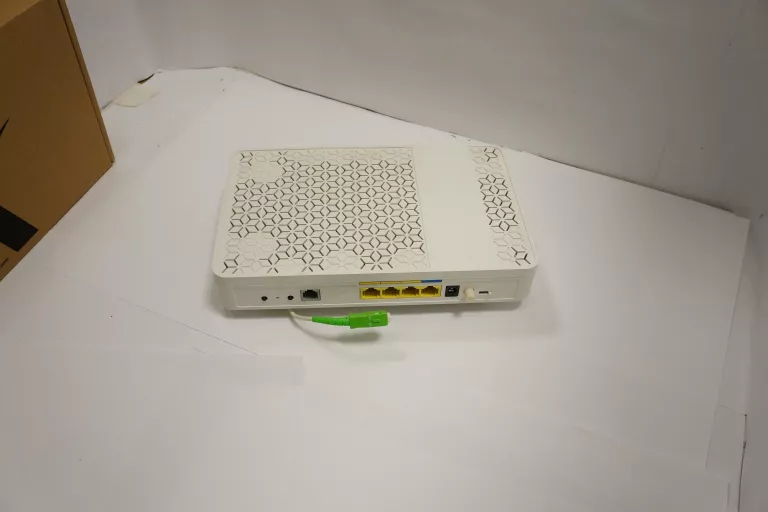 ROUTER HALNY HL-4GXV-F