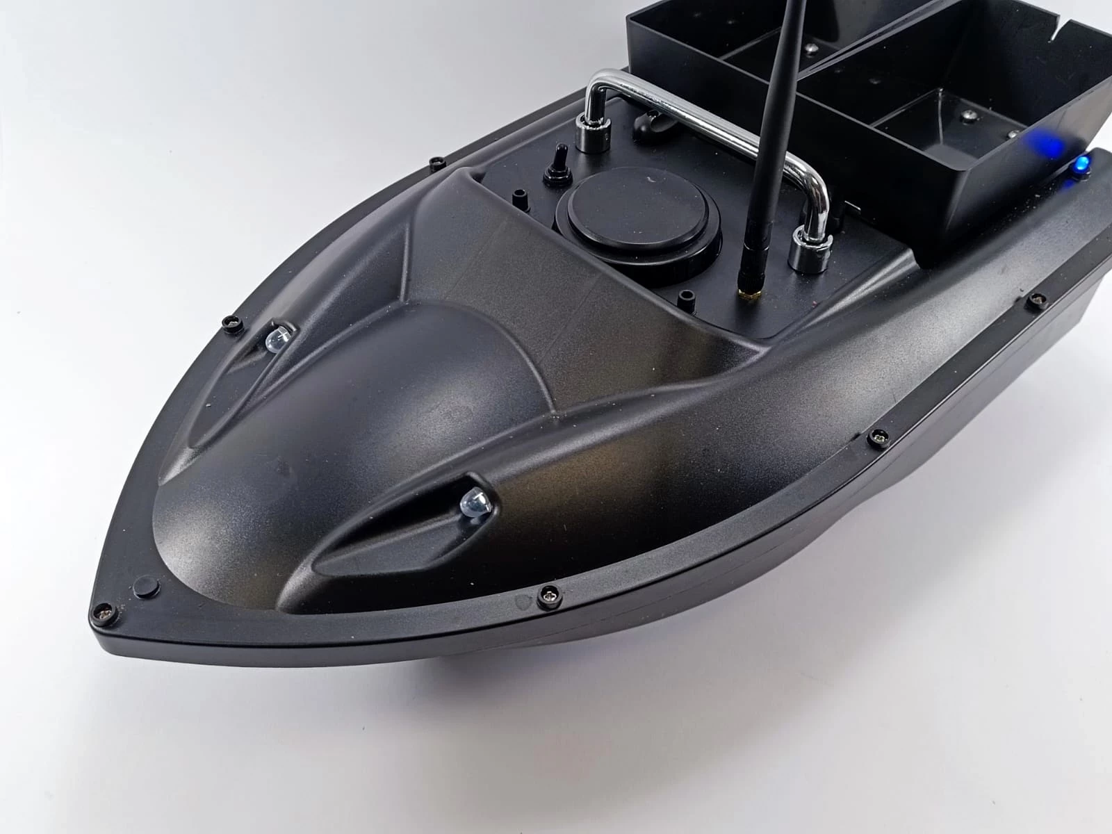 lodka-zanetowa-gps-12000-mah-czarna-liczba-komor-248023-843296