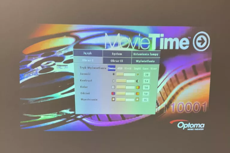 czytaj-opis-projektor-optoma-dv10-pilot-okablowaniepilotw-torbie-zywotnosc-lampy-w-trybie-normalnym-4500