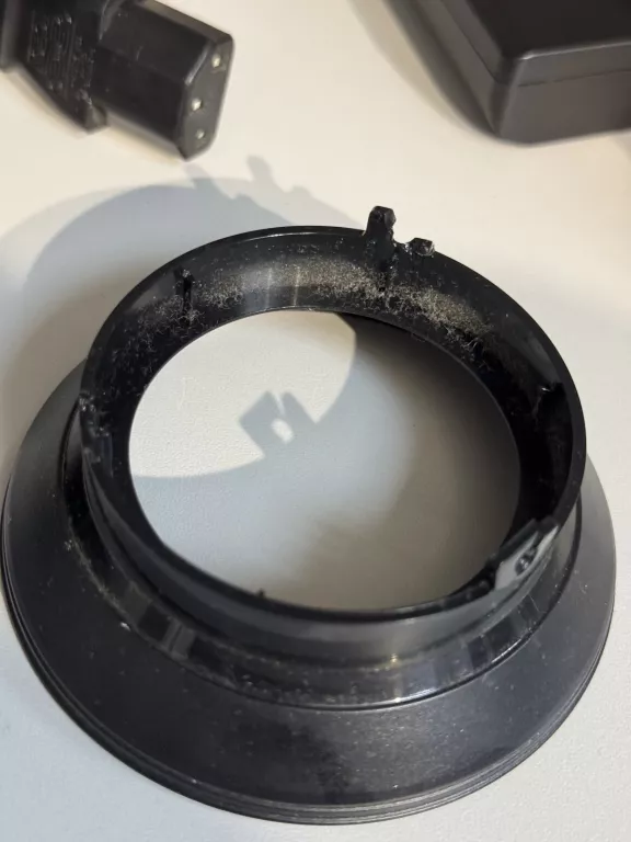 czytaj-opis-projektor-optoma-dv10-pilot-okablowaniepilotw-torbie-ean-gtin-4718755046834