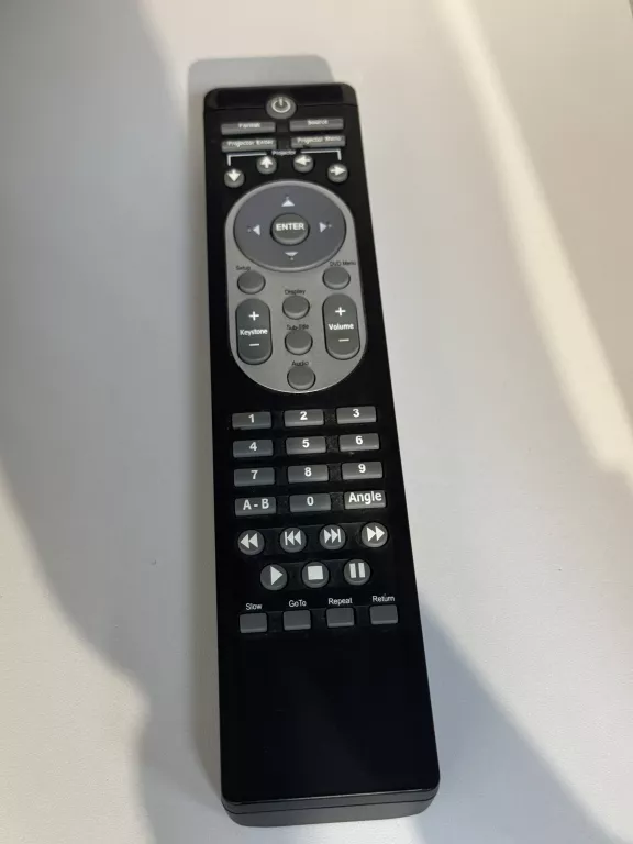 czytaj-opis-projektor-optoma-dv10-pilot-okablowaniepilotw-torbie-technologia-wyswietlania-204793-221729