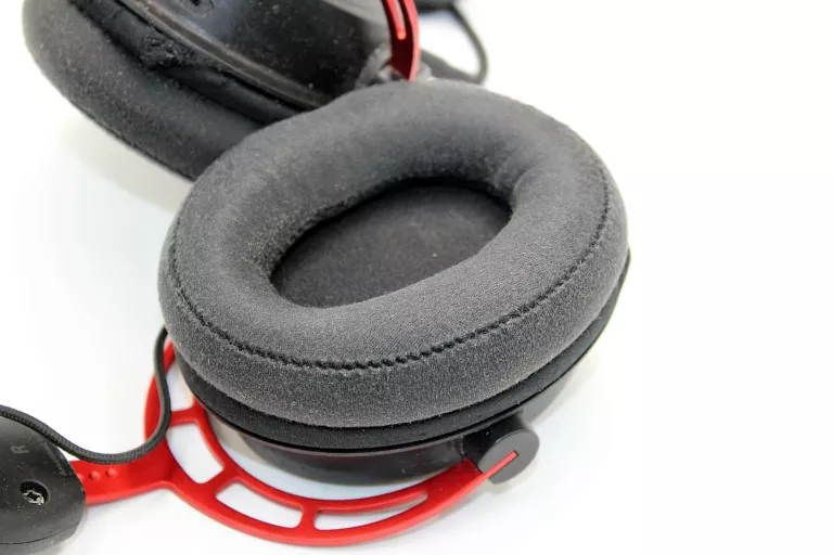 SŁUCHAWKI NAUSZNE HYPERX CLOUD ALPHA BEZ MIKROFONU