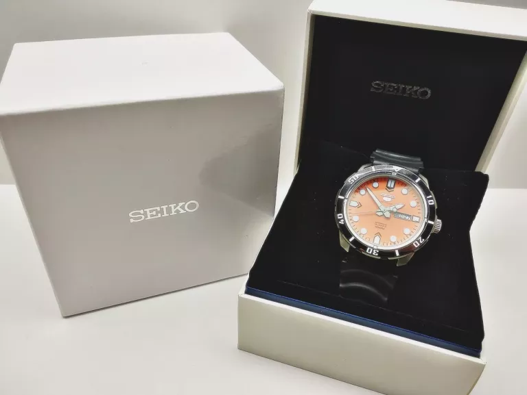ZEGAREK SEIKO 5 SPORTS AUTOMATIC 24 JEWELS 4R36-04J0 AUTOMAT SRP675K1