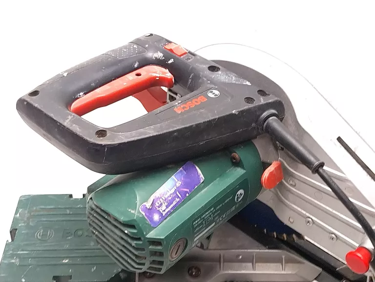 pila-ukosnica-bosch-pcm-8s-1200w-maksymalna-moc-1200