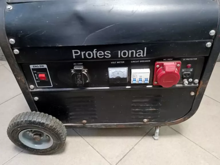 AGREGAT PRĄDOTWÓRCZY PROFESSIONAL HC40-250/BOT