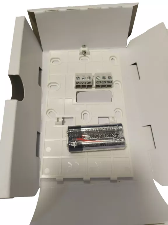 POKOJOWY REGULATOR TEMPERATURY RDE100.1DHW SIEMENS