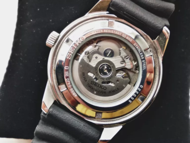 ZEGAREK SEIKO 5 SPORTS AUTOMATIC 24 JEWELS 4R36-04J0 AUTOMAT SRP675K1