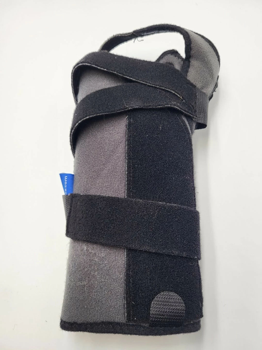 stabilizator-orteza-nadgarstka-z-kciukiem-pr-l3-ligaflex-manu-stan-11323-2