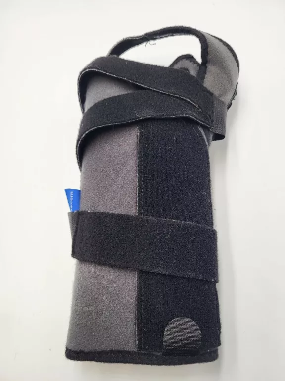 stabilizator-orteza-nadgarstka-z-kciukiem-pr-l3-ligaflex-manu-stan-11323-2