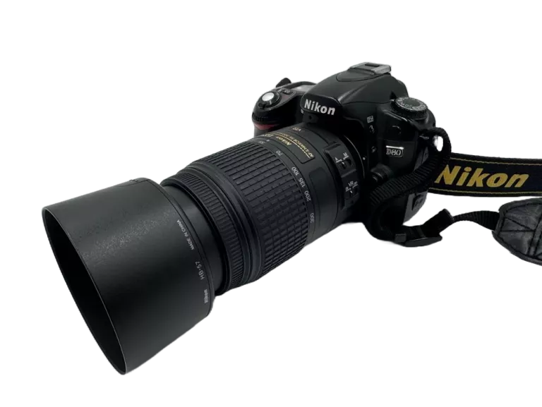 LUSTRZANKA NIKON D80+ OBIEKTYW NIKON NIKKOR AF-S DX 55-300MM VR