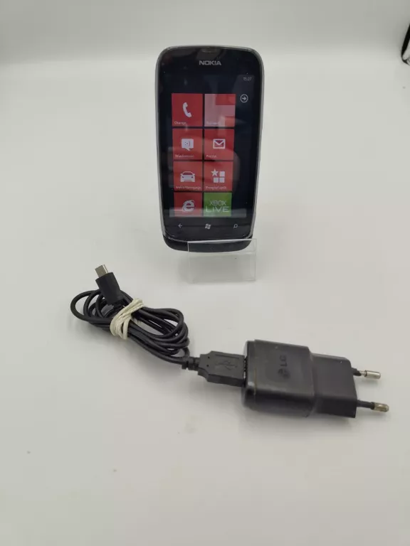 TELEFON NOKIA LUMIA 610 NFC ŁADOWARKA