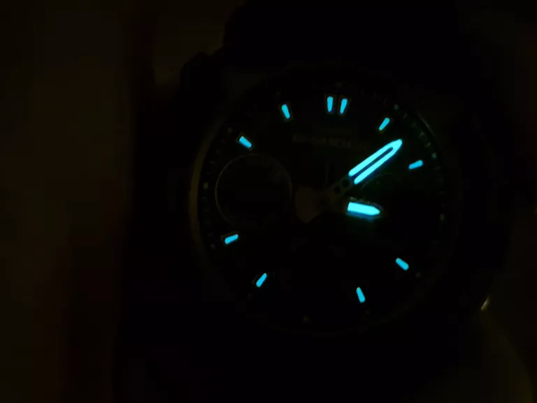 ZEGAREK CASIO G-SHOCK AWG 101