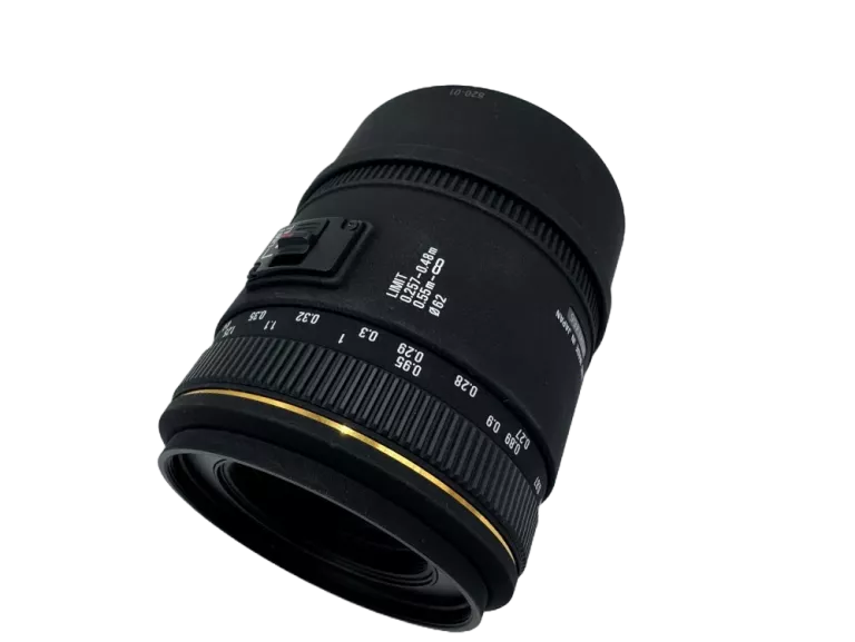 OBIEKTYW SIGMA 70 MM F/2.8 EX DG MACRO