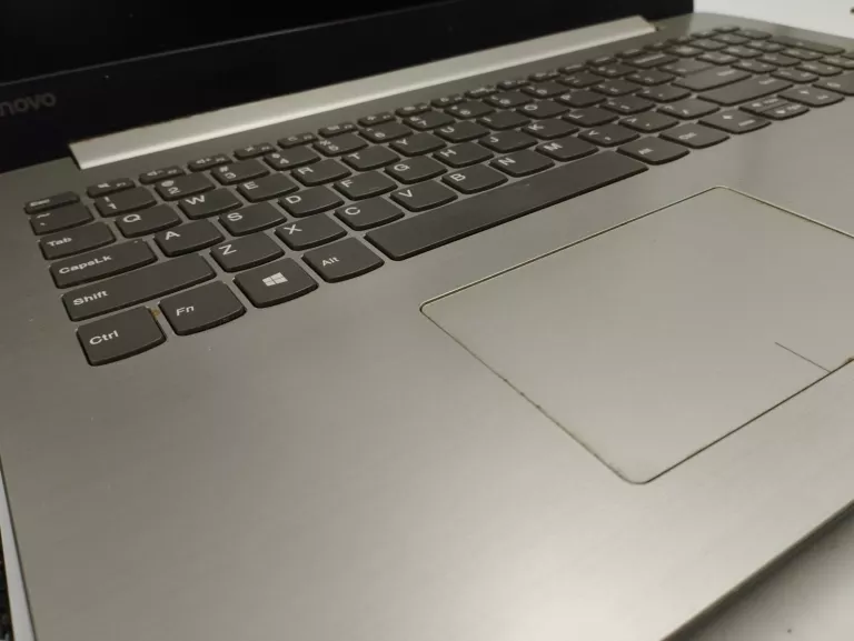LAPTOP LENOVO IDEAPAD 320 I5-7200U 4GB 256GB 15.6 (OPIS)