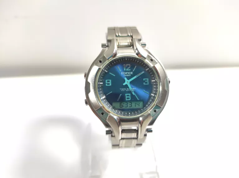 ZEGAREK NARĘCZNY EDIFICE CASIO AMW-200 BN