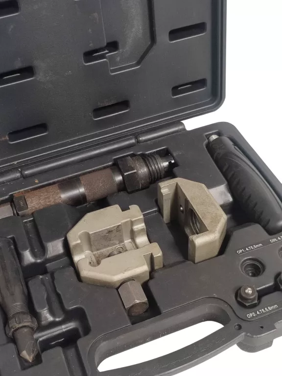 wp-przyrzad-do-speczania-zarabiania-przewodow-hamulcowych-5-ftd-414-stan-11323-2