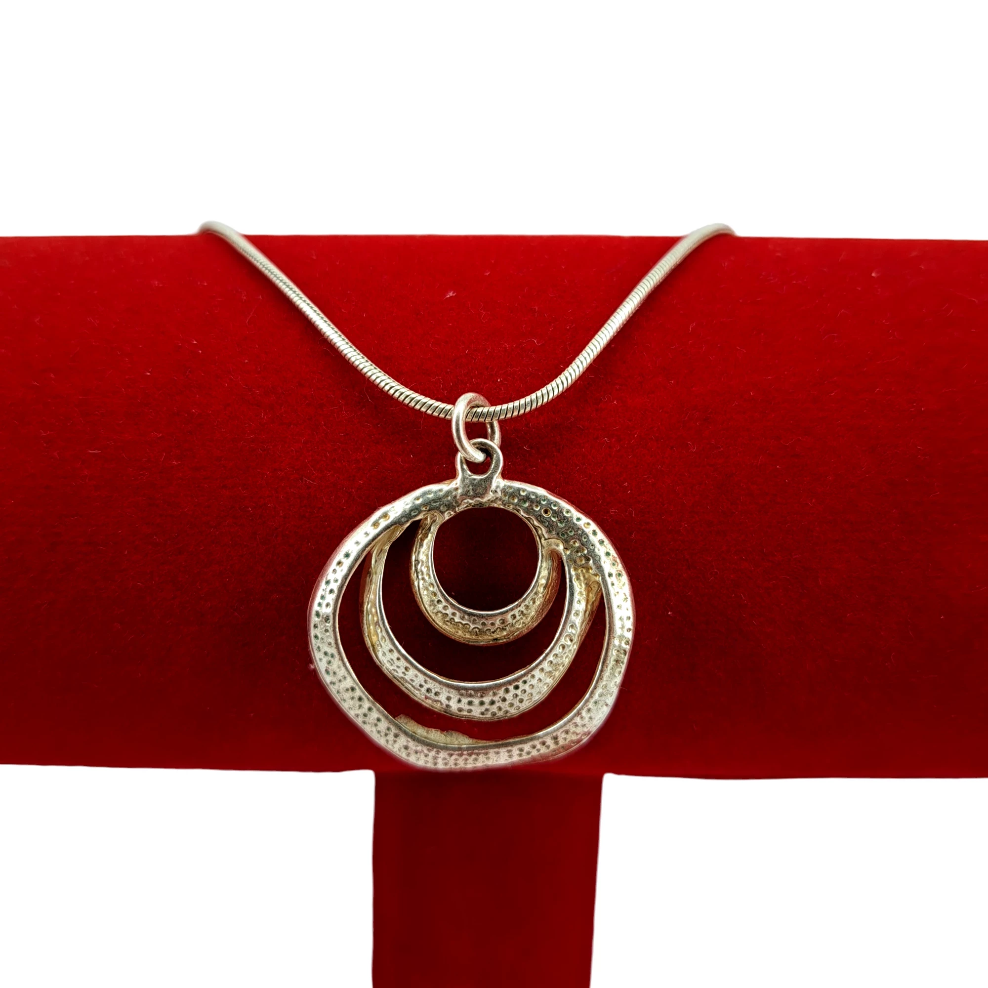 srebrny-lancuszek-z-wisiorkiem-p925-740g-stan-11323-2