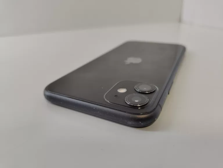 APPLE IPHONE 11 64GB BATERIA 82%