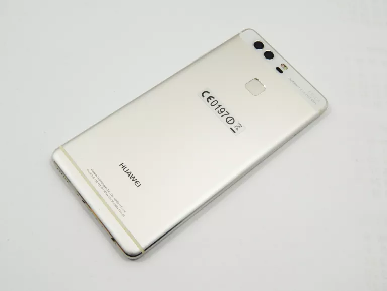 TELEFON HUAWEP P9 / 32GB