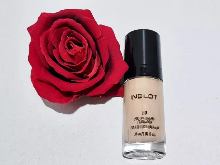 PODKŁAD DO TWARZY INGLOT HD PERFECT COVERUP 71