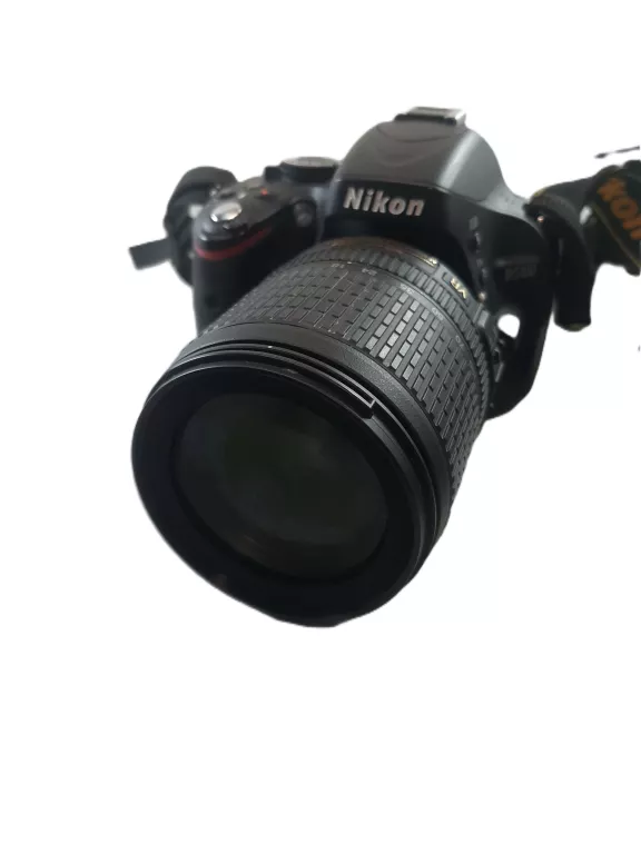 APARAT NIKON D5100